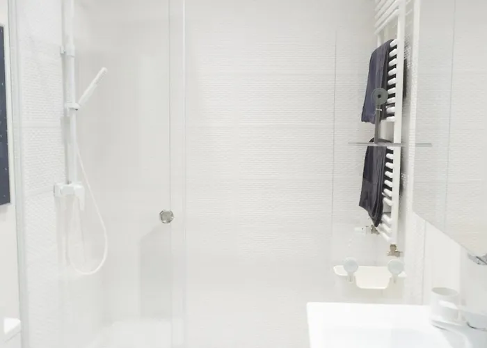 11pietro Appartement *